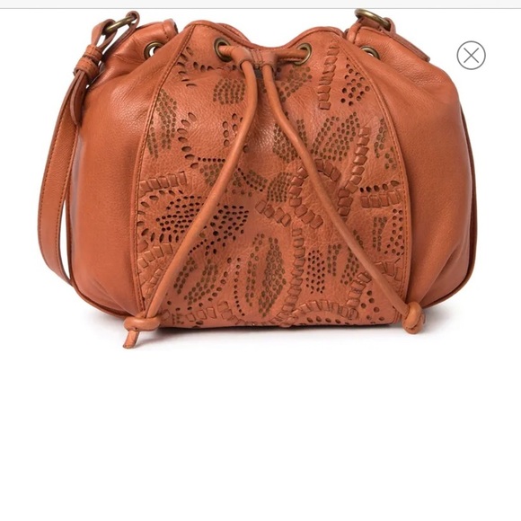 FRYE Leather Perforated Drawstring Bucket Bag Boho Chic - Picture 3 of 8